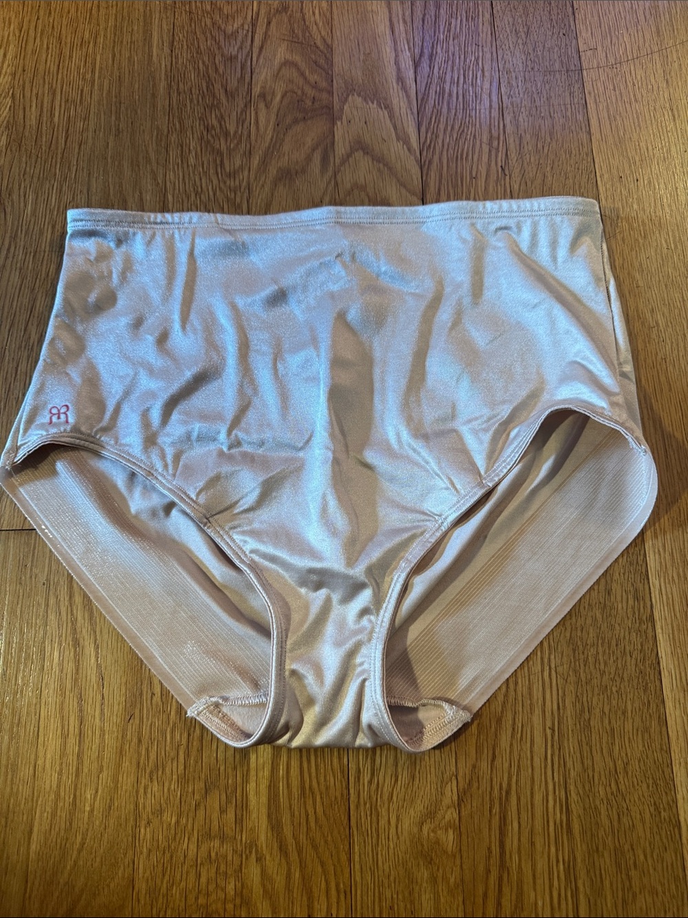 🐷 Ruby Ribbon Shaping Brief 4064 - Picture 2 of 8